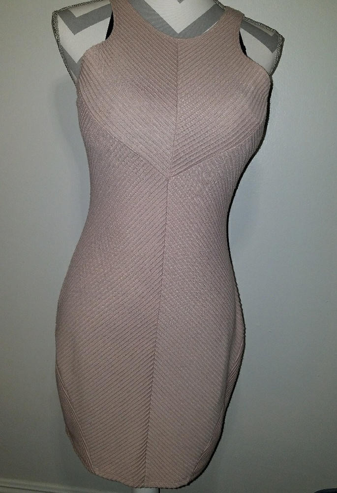NUDE DRESS